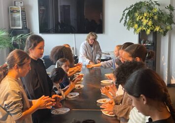 Financiële ondersteuning aan culturele organisaties in Amsterdam die sociaal-culturele projecten organiseren voor Amsterdamse jongeren - Project 11608Verhalenbende